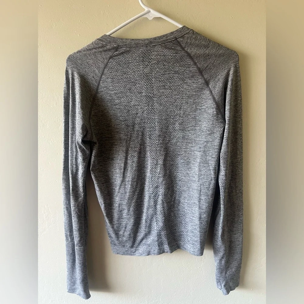 lululemon Heather Gray Long‎ Sleeve Swiftly